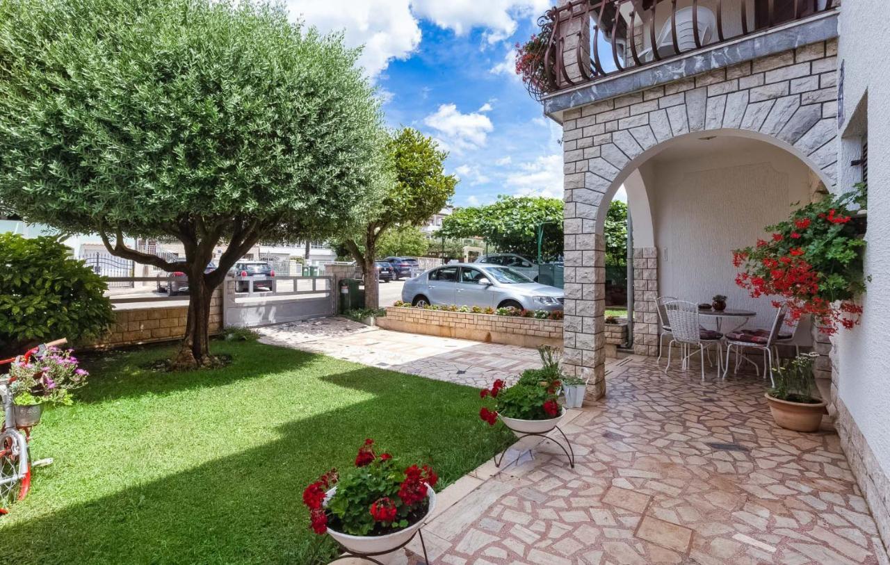 Tereza Apartment Porec Bagian luar foto
