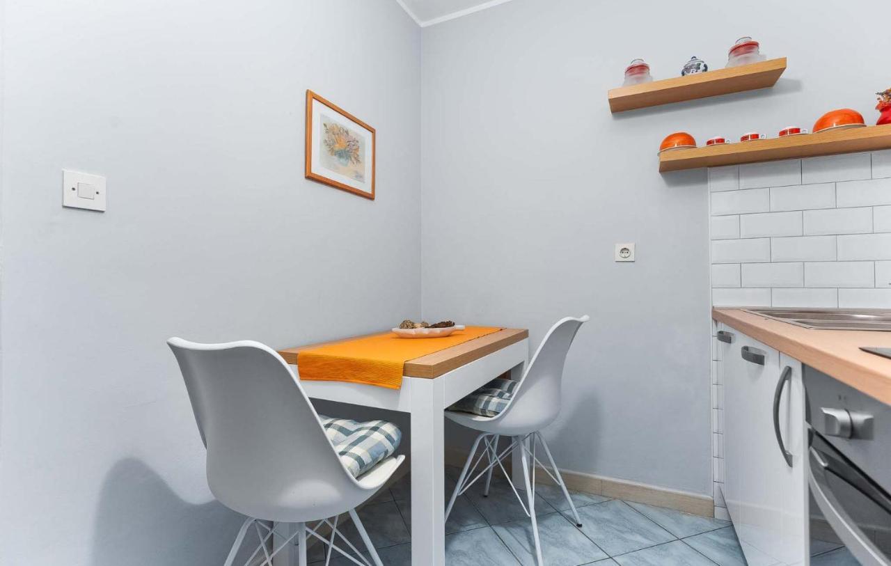 Tereza Apartment Porec Bagian luar foto