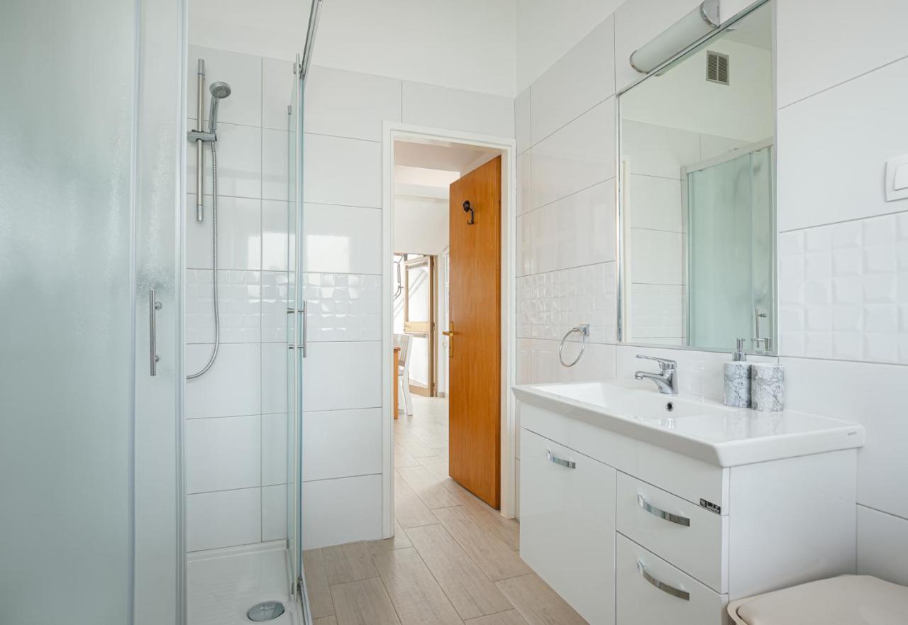 Tereza Apartment Porec Bagian luar foto